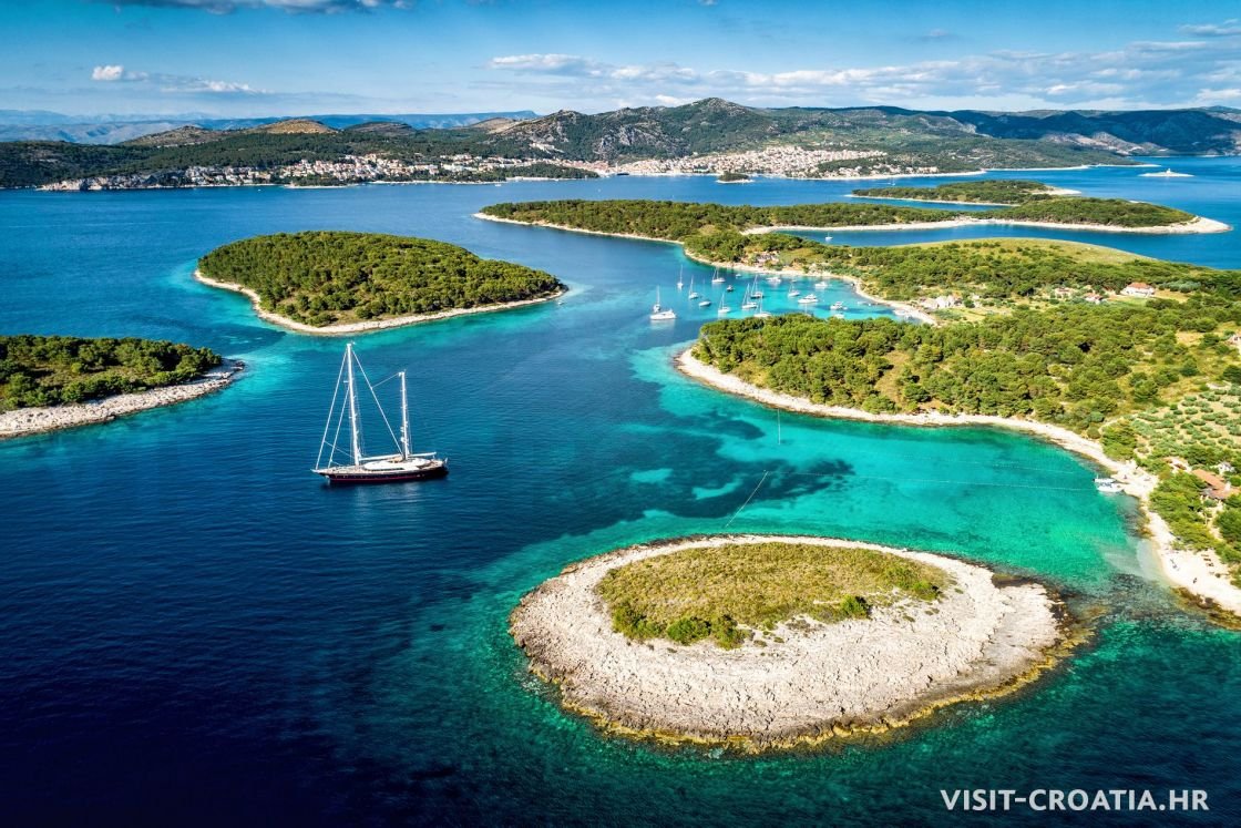 Private boat tours Split Hvar Croatia — Punta Adriatic Tours luxury Dalmatian coast experience